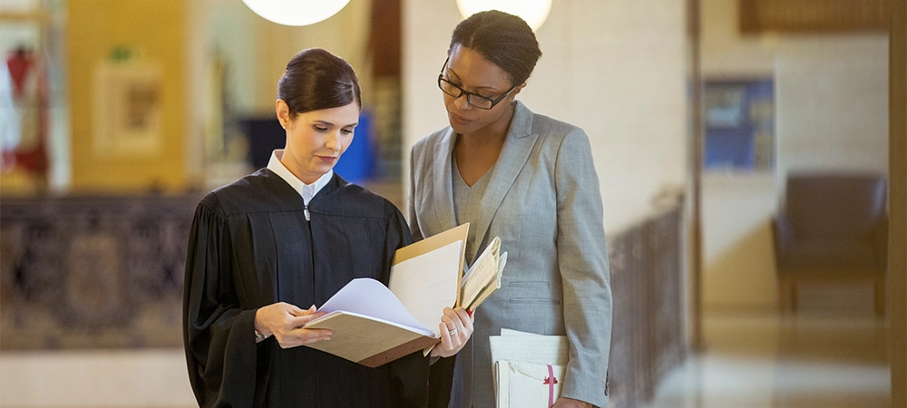 lawyer handling dui case in court